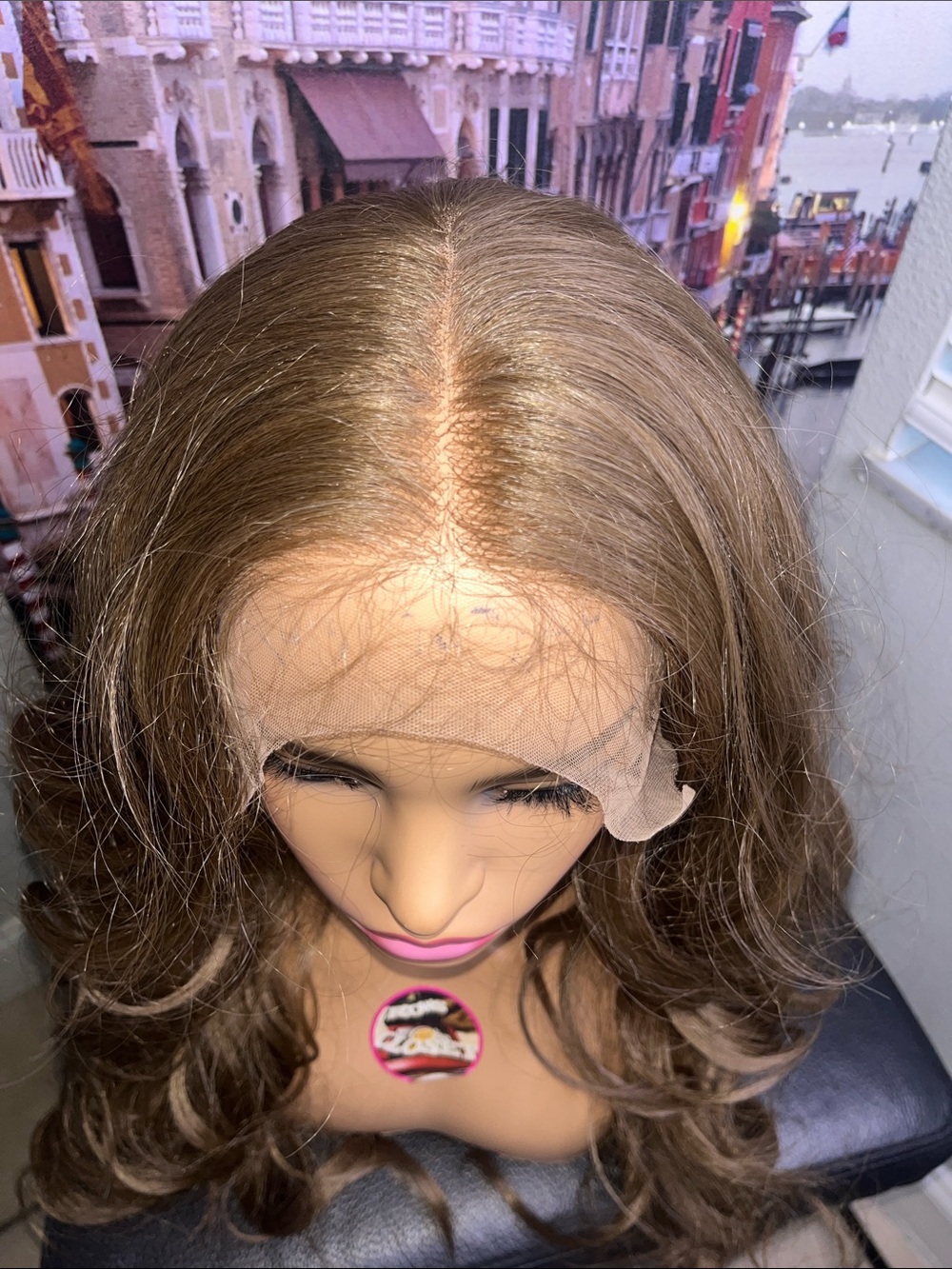 Beautiful dark ash blonde voluminous lace  front - Picture 3 of 8